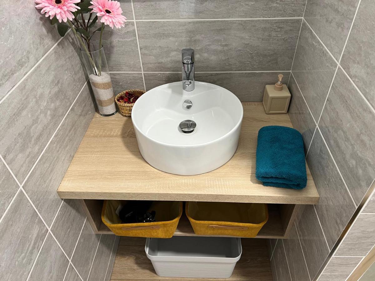 Charmant Appartement T2 Cosy Climatise Brive-la-Gaillarde Zewnętrze zdjęcie